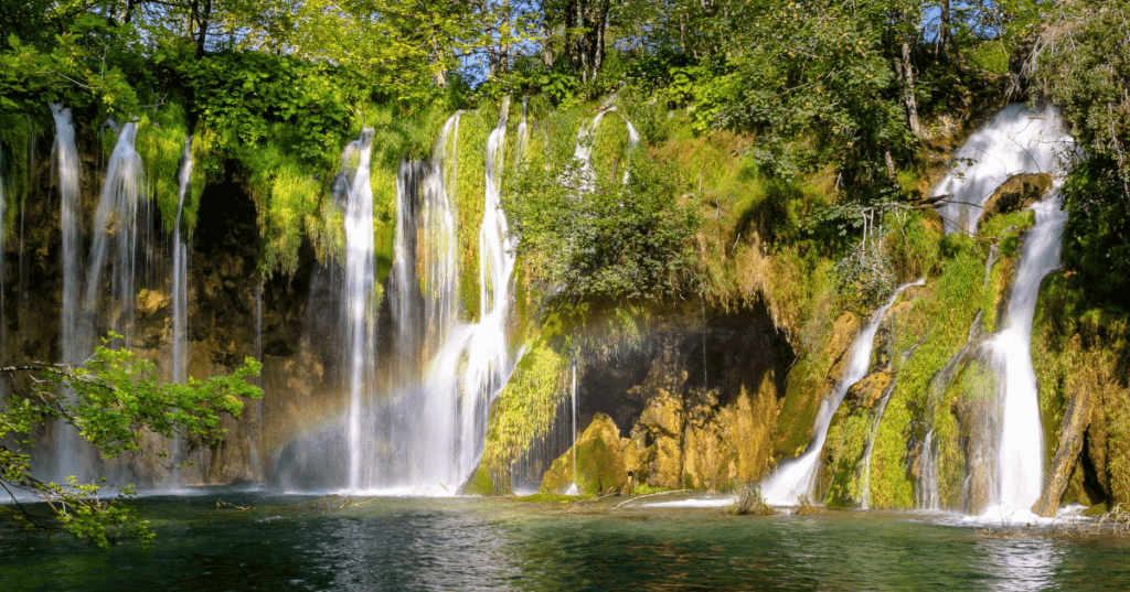things to do in Plitvice Lakes National Park