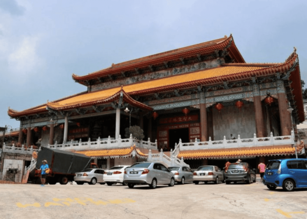 How to Get to Kek Lok Si Temple from Kuala Lumpur